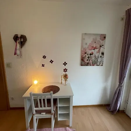 Apartment First Floor Laatzen *